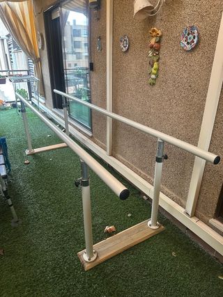 Barras paralelas para rehabilitación