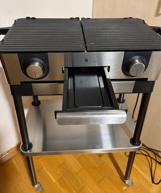 Barbacoa Eléctrica WMF con Soporte