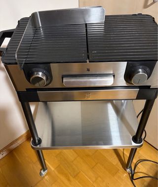 Barbacoa Eléctrica WMF con Soporte