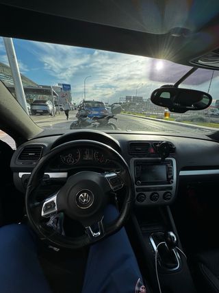 Volkswagen Scirocco 2010 AUTOMATICO