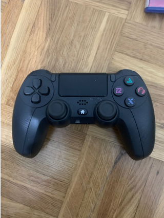 PS4 500GB + Mando + FIFA 20