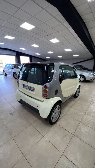 smart City Coupe 2001