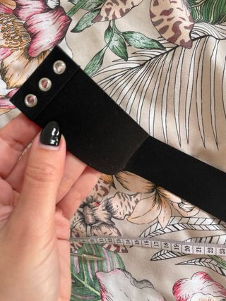 Gargantilla Choker con Púas Metálicas