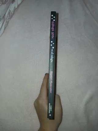 Isadora Moon va al colegio / Isadora Moon Goes ...