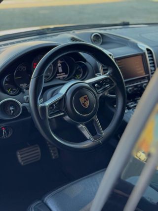 Porsche Cayenne 2016