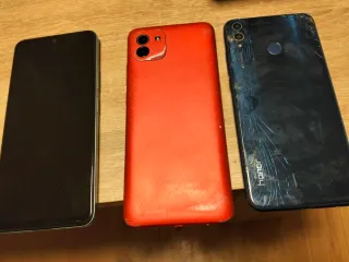 Lote 3 móviles para piezas o reparar