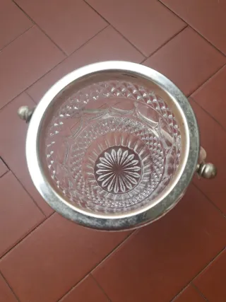 Portaghiaccio in cristallo con coperchio