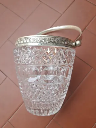 Portaghiaccio in cristallo con coperchio