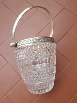 Portaghiaccio in cristallo con coperchio