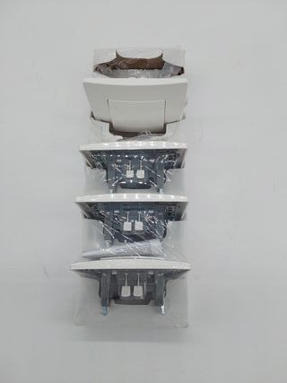 Legrand 396431 Pack 5 Interruptores conmutador 10A de la gama Niloé monoblock, mecanismo completo, color blanco