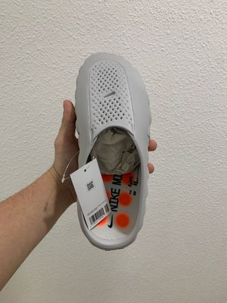 Nike Mind 001 Gris Humo Naranja