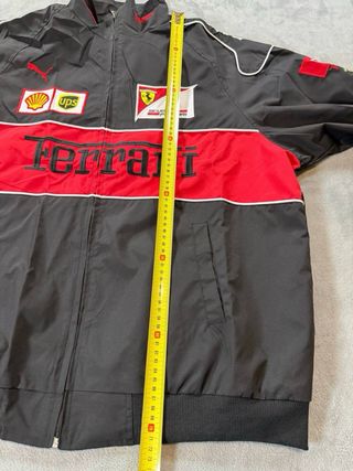 Chaqueta Ferrari F1 Negra Vintage Racing Talla XL
