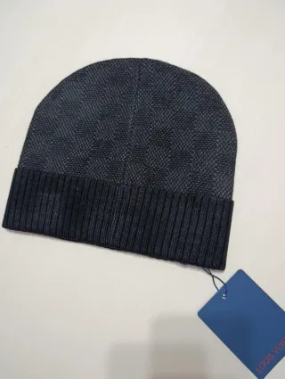 Gorro Louis Vuitton Negro