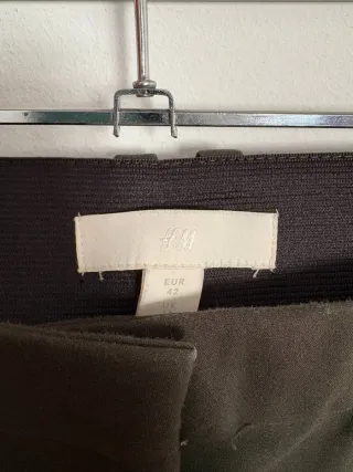 Pantalón caqui mujer