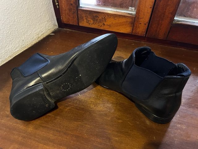 Botín Chelsea Piel Negro