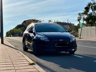 Ford Focus 1.6 TDCi 95CV Familiar (2012) - Diésel
