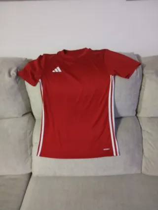 Camiseta Adidas Roja Talla M