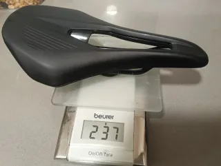 Sillín MTB Fizik Negro