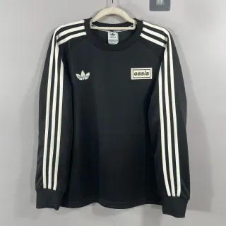 Camiseta Oasis Manga Larga Negra y Blanca