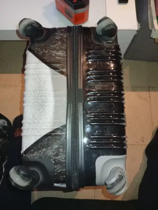 Maleta de viaje diseño montaña