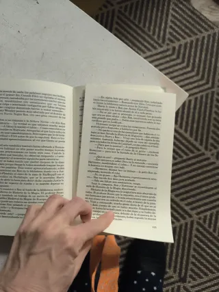 Libro Harry Potter y la cámara secreta.