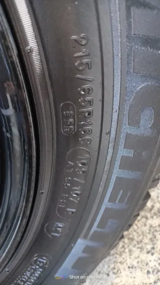 Michelin Alpin 215/65/16 109R  Llantas y neumático