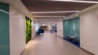 Electricista locales comerciales