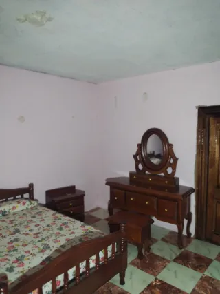 Dormitorio casita de muñecas madera