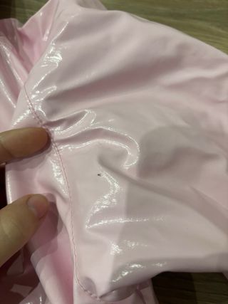 Chubasquero niña rosa con estampado floral