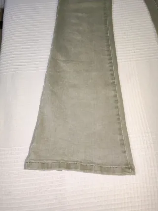 Pantalón campana verde, Green Coast,Talla 32