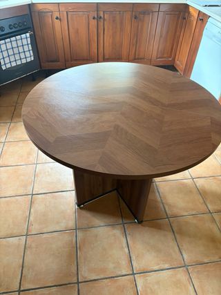 Mesa redonda madera 1x1m