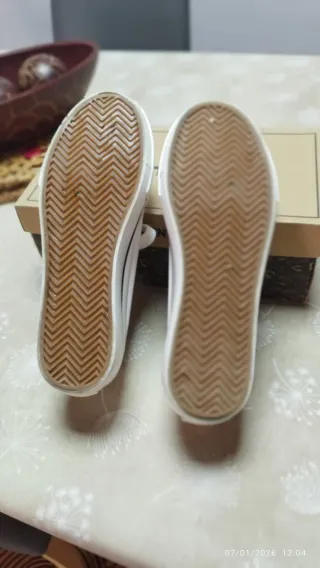 Zapatillas CHK10 Mujer Blancas