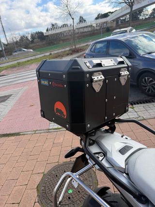 Top Case UNIT GARAGE para BMW