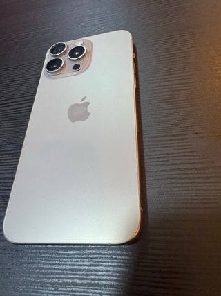 iPhone 15 Pro Max Morado