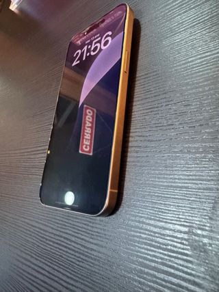 iPhone 15 Pro Max Morado