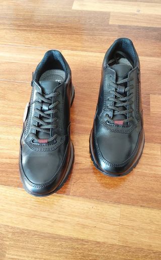 Bugatti scarpe nuove