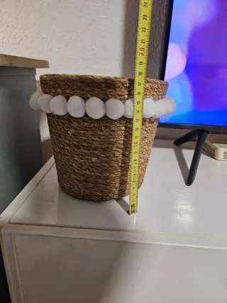 Cesta Macetero Yute Pompones Blancos