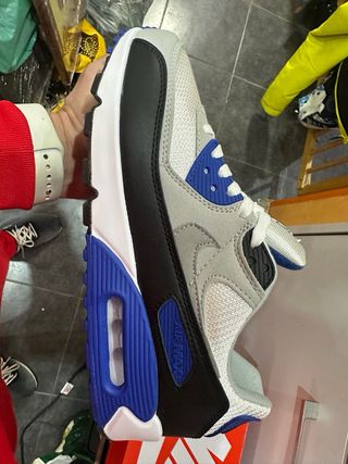 Nike Air Max 90 AZUL Y BLANCAS, usadas un dia