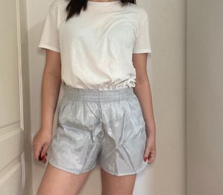 Pantaloncini corti effetto argentato