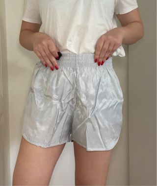 Pantaloncini corti effetto argentato