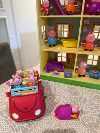 Casa Juguete Peppa Pig con Figuras