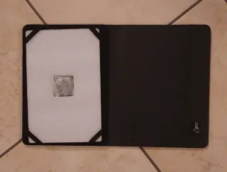 Custodia universale per tablet Trust