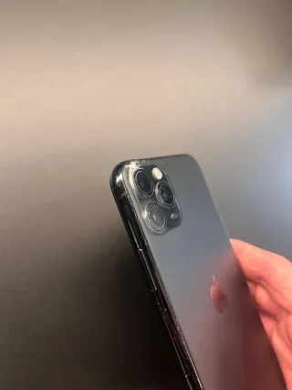 iPhone 11 Pro Verde/Gris Espacial