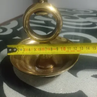 Cascanueces de bronce