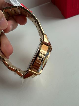 Reloj Diesel Dorado