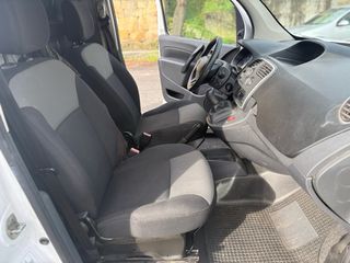 Renault Kangoo 2019. Transferida