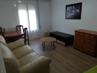 Se alquila piso en santo Domingo de la calzada