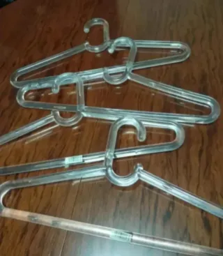 Lote 4 Perchas Metacrilato Transparentes Nuevas
