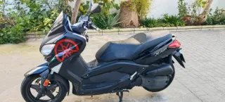 Yamaha Xmax