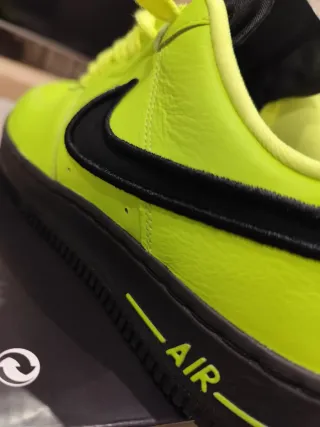 Nike Air Force 1 Verde Neón Talla 40